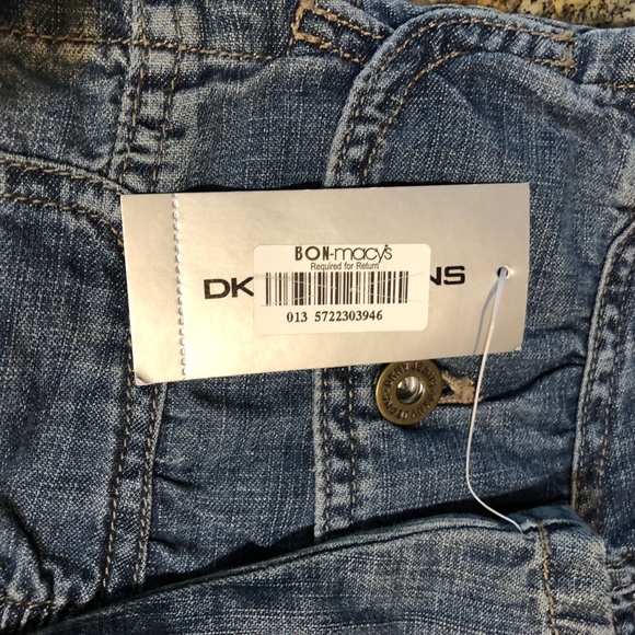 NEW Vintage DKNY Denim Crop Jacket Distressed Med - Picture 10 of 11
